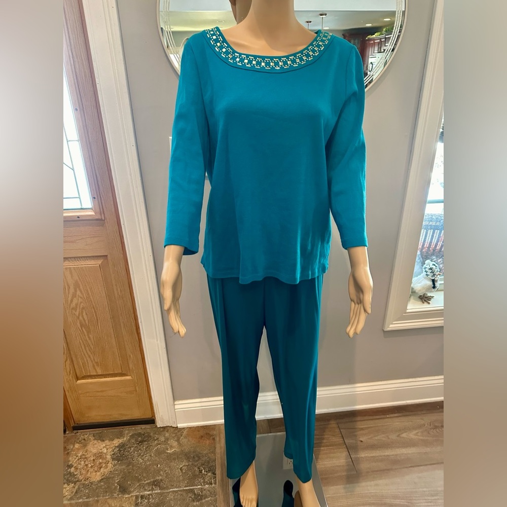 Turquoise Rafaella Knit top and Silky BFA Classic Pants